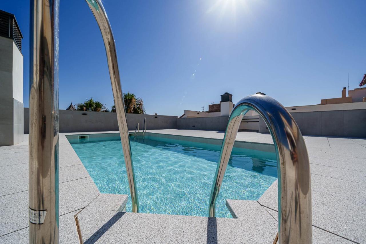 Malaga Old Town Pool & Parking Διαμέρισμα Εξωτερικό φωτογραφία