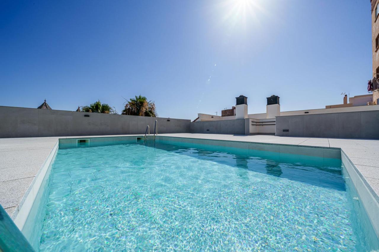 Malaga Old Town Pool & Parking Διαμέρισμα Εξωτερικό φωτογραφία